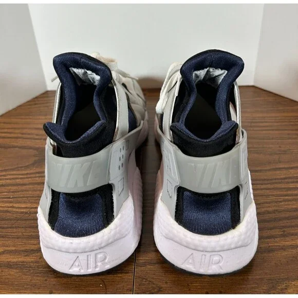Nike Air Huarache DD1068-005 Men's Sz 10 Gray Athletic Shoes Good Condition - Picture 4 of 8
